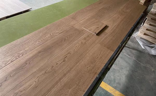 Top-Grade 3-LayerEngineered Wooden Flooring