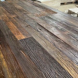 Reclaimed Elm Engineered Flooring-Plank Pattern